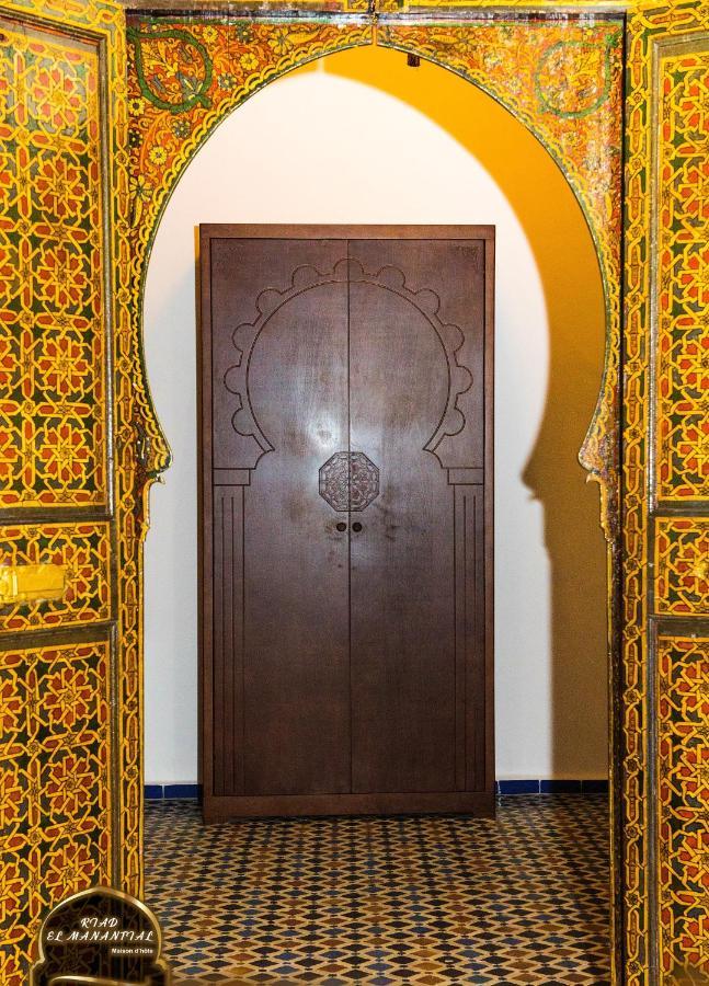 Riad EL Manantial,Patrimonio del S XIX Tétouan Esterno foto